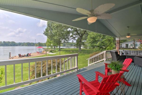 Kayaks and Dock Lakefront Hot Springs Hideaway